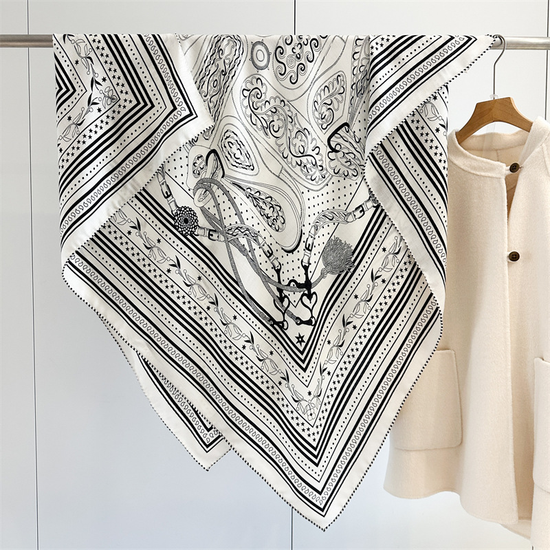 Winter Clothing Hong Kong - 실크와 울 혼방 스카프, 135cm, 고급