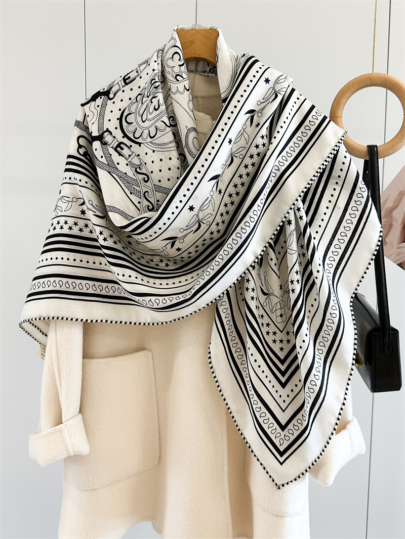 실크와 울 혼방 스카프, 135cm, 고급 디자이너 브 - Winter Clothing Hong Kong 리뷰 및 가격